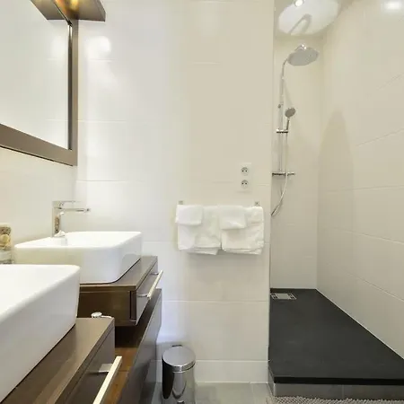 Apartment Superbe